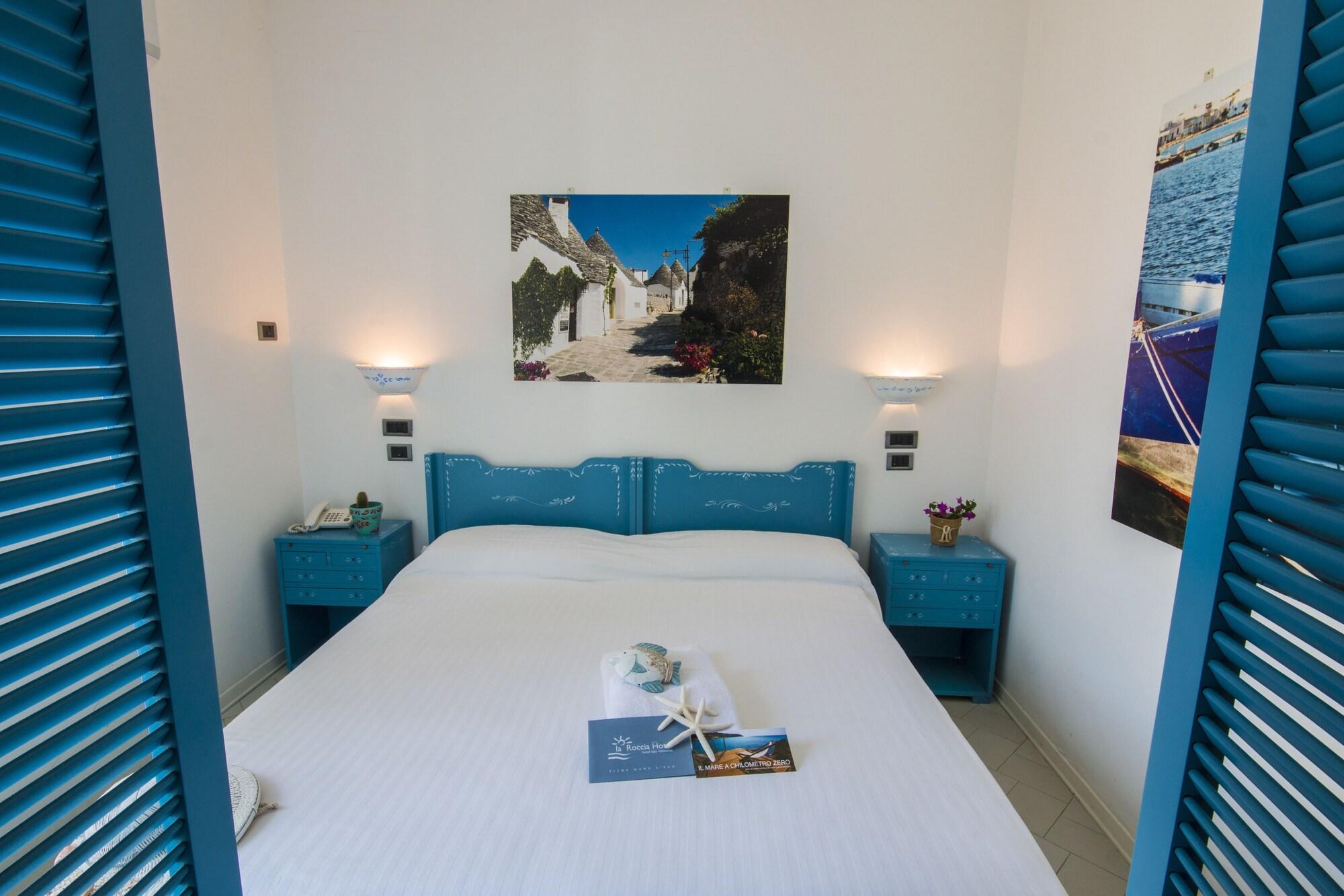 Hotel La Roccia Castro  Luaran gambar