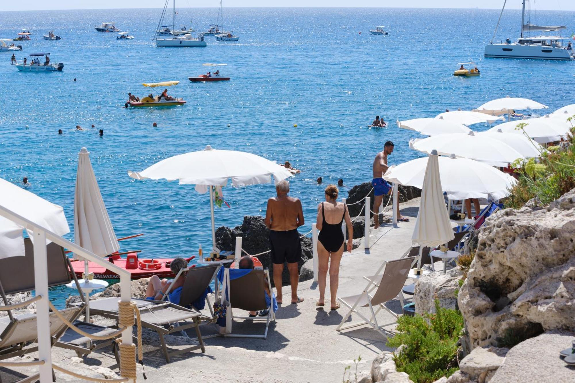Hotel La Roccia Castro  Luaran gambar