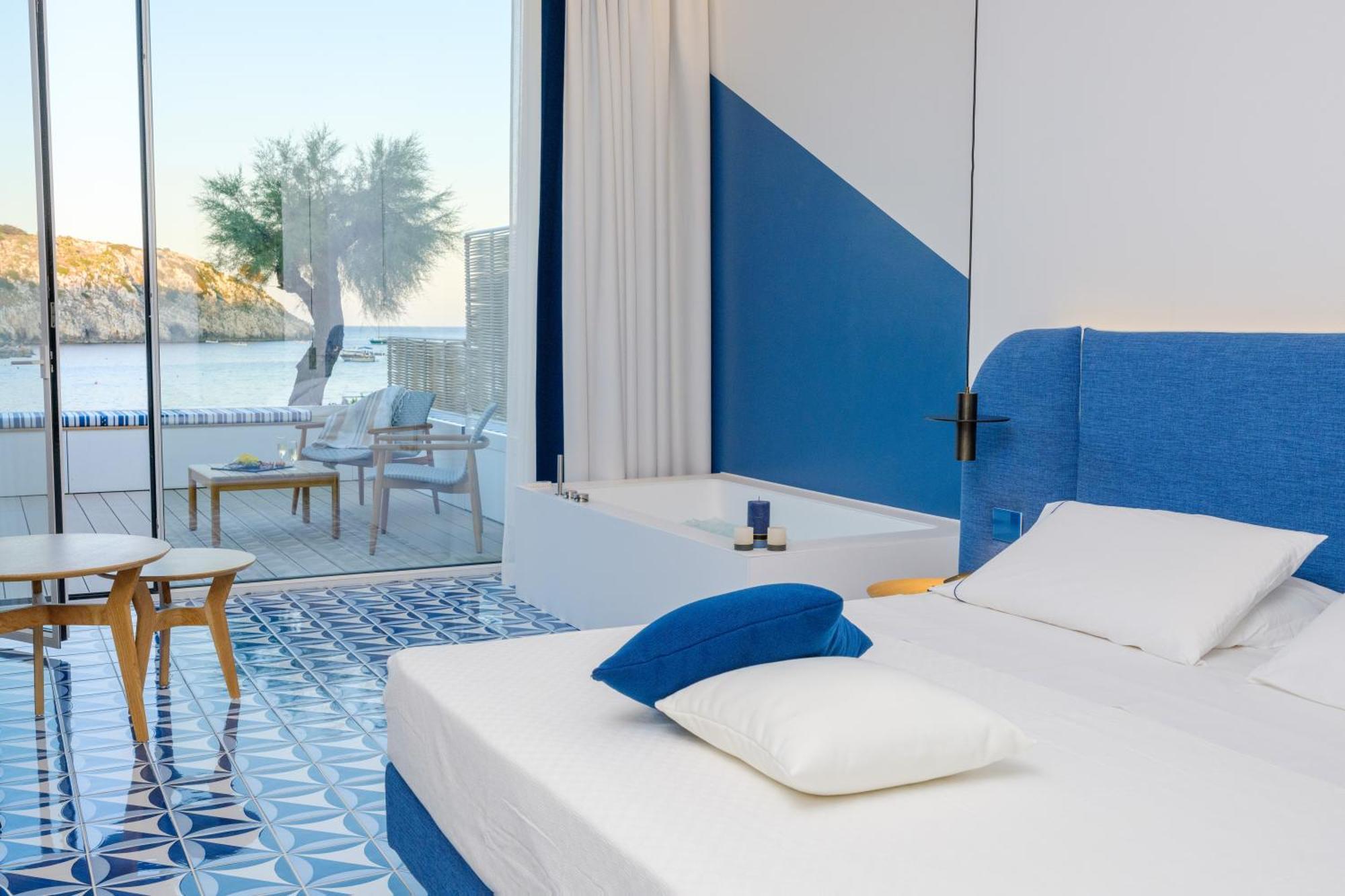 Hotel La Roccia Castro  Bilik gambar